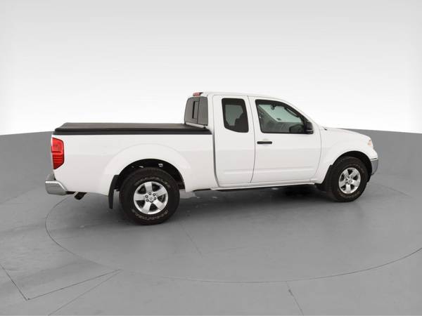 2011 Nissan Frontier King Cab SV Pickup 2D 6 ft pickup White -... for sale in Louisville, KY – photo 12