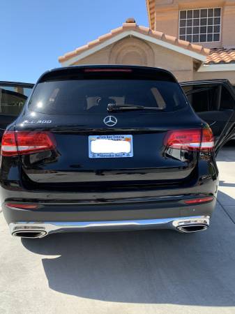 2018 Mercedes GLC 300 Mint Condition for sale in Las Vegas, NV – photo 4