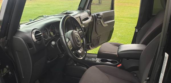 Jeep wrangler 4-door - cars & trucks - by owner - vehicle automotive... for sale in Danville, IN – photo 8