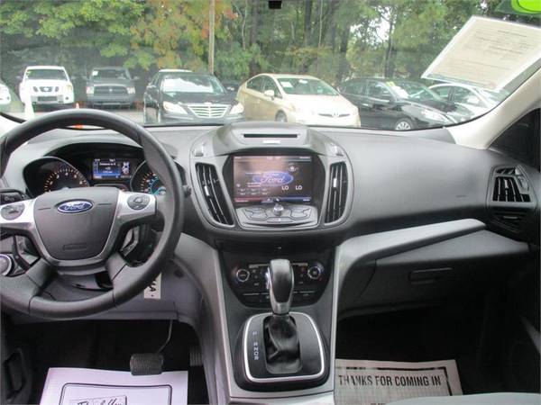 2013 FORD ESCAPE SE, CLEAN CARFAX!! - cars & trucks - by dealer -... for sale in Cary, NC – photo 10