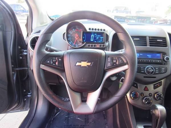 2012 Chevrolet Sonic - Financing Available! - cars & trucks - by... for sale in Colorado Springs, CO – photo 15