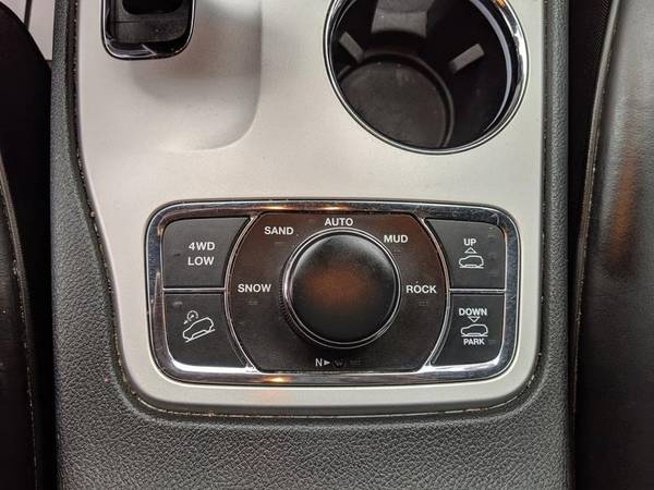 2015 Jeep Grand Cherokee ~ Leather, Moon Roof, Backup Cam! for sale in Houlton, ME – photo 16