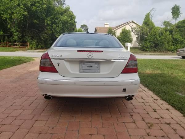 2007 mercedes E350 4matic BEAUTIFUL WHITE W/ TAN!! STUNNING - cars &... for sale in New Port Richey , FL – photo 4