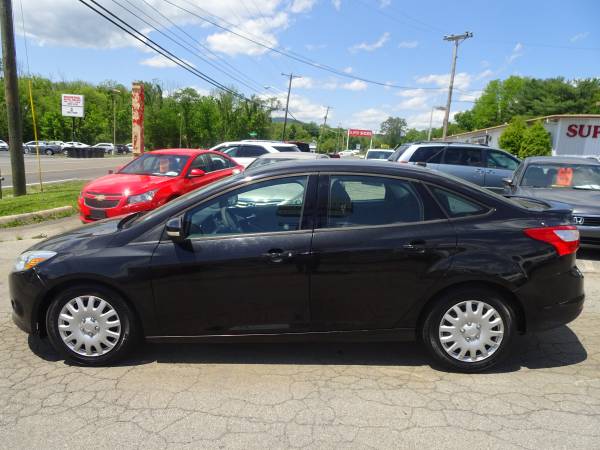 2013 Ford Focus SE, Nice Condition 90 Days Warranty - cars & for sale in Roanoke, VA – photo 8