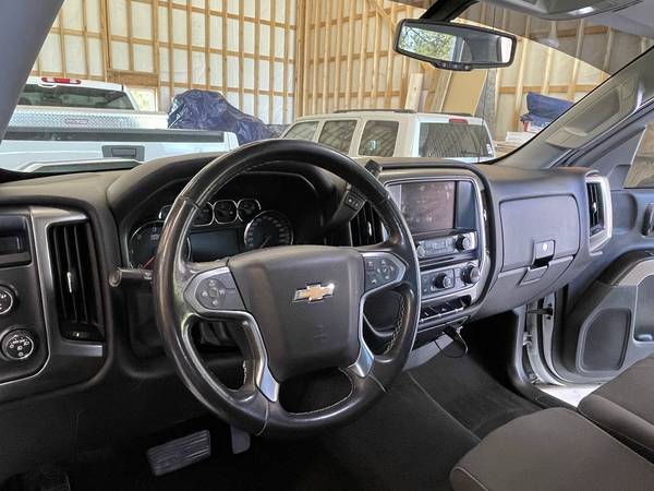 2018 5 3 Liter V8 Chevy Silverado 1500 LT 4X4 - - by for sale in Springfield, MO – photo 15