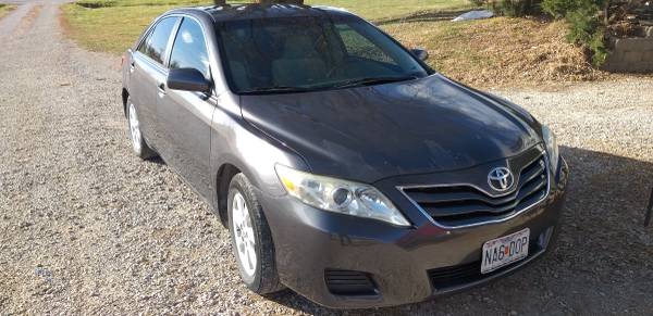 2011 Toyota Camry - cars & trucks - by owner - vehicle automotive sale for sale in Albany, MO