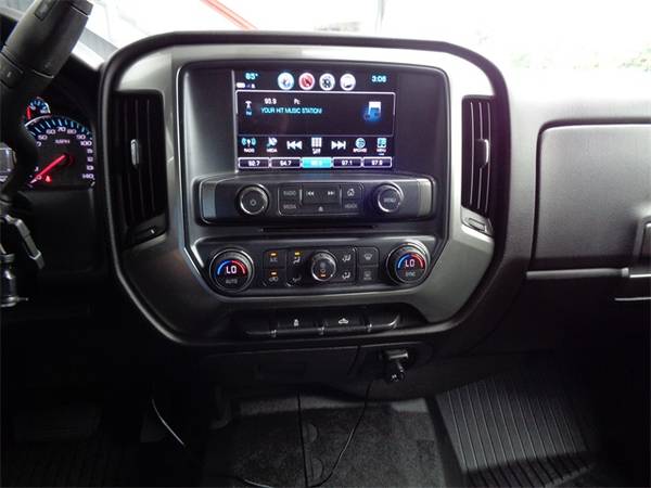 2018 Chevrolet Chevy Silverado 1500 LT - cars & trucks - by dealer -... for sale in Hilo, HI – photo 18