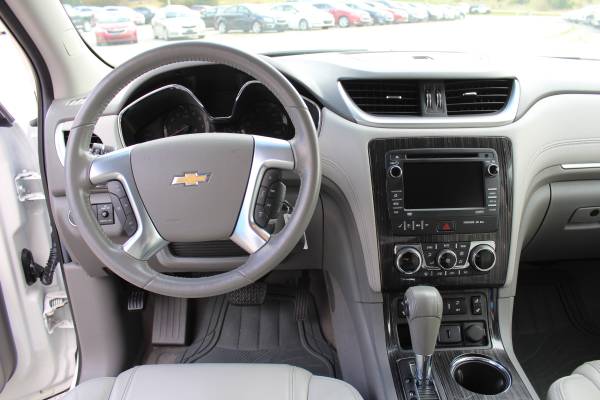 2015 Chevy Traverse LT 2LT FWD [Est. Mo. Payment $280] for sale in California, MO – photo 8