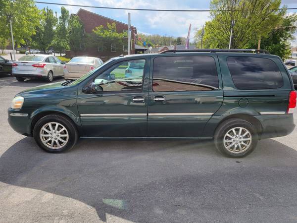 2005 Buick Terraza AWD WHEELCHAIR ACCESSIBLE VAN POWER LIFT for sale in Front Royal, VA – photo 19
