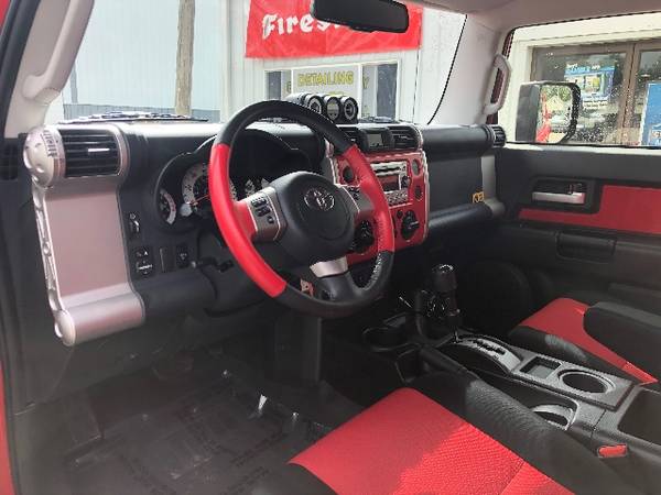 1 OWNER TOYOTA FJ CRUISER+4X4+LOW MILES+RARE++FINANCING+WARRANTY for sale in CENTER POINT, IA – photo 15