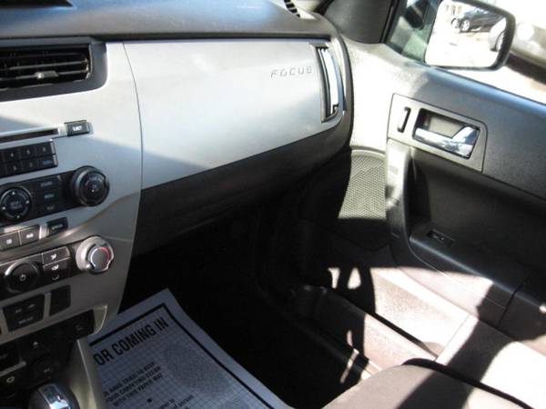 2010 Ford Focus SES Sedan - Best Finance Deals!-*100% APPROVAL!* -... for sale in Prospect Park, DE – photo 15