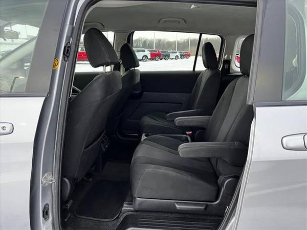 2015 Mazda Mazda5 Touring - mini-van - - by dealer for sale in Grand Blanc, MI – photo 6