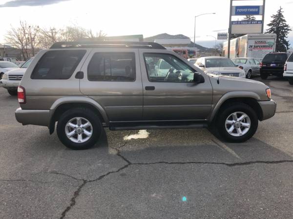 2003 Nissan Pathfinder SE 4WD Auto - cars & trucks - by dealer -... for sale in Helena, MT – photo 2