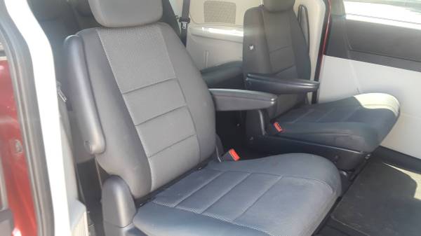 2010 Dodge Grand caravan - cars & trucks - by dealer - vehicle... for sale in Brewerton, NY – photo 12