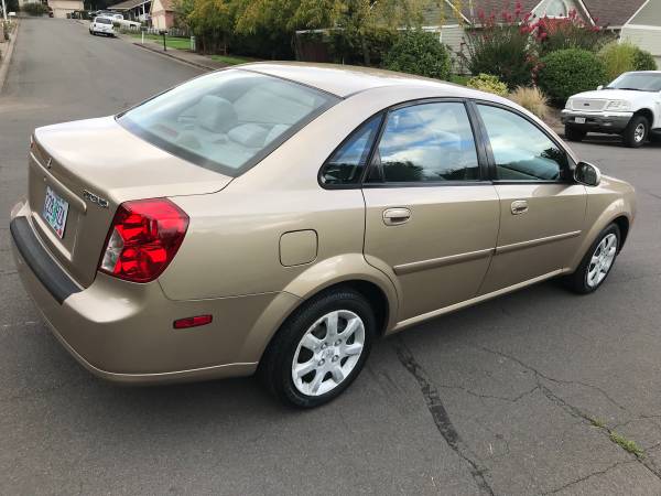 2005 Suzuki Forenza Sedan low miles for sale in Dundee, OR – photo 3