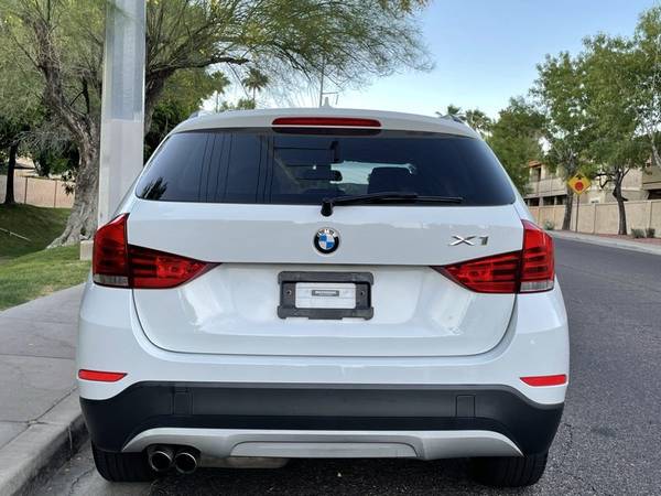 2015 BMW X1 sDrive28i suv Alpine White - - by dealer for sale in Phoenix, AZ – photo 5