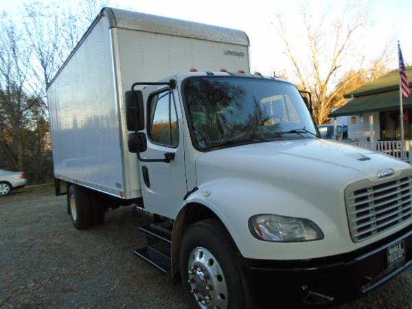 2013 Freightliner m2 Box truck - cars & trucks - by dealer - vehicle... for sale in Cumming, GA 30040, GA – photo 3