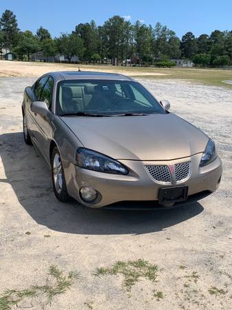 2006 Pontiac Grand Prix GT - - by dealer - vehicle for sale in West Columbia, SC – photo 2