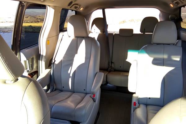 ***2012 TOYOTA SIENNA XLE AWD - LOW MILEAGE*** - cars & trucks - by... for sale in Reno, NV – photo 12
