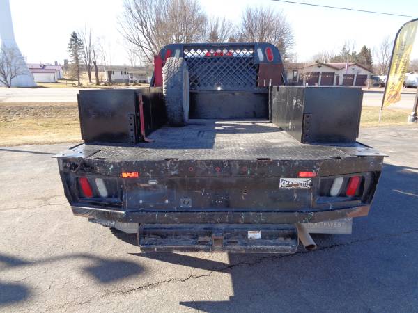 2015 Chevrolet Silverado 3500HD 4X4 DUALLY FLATBED RUST FREE for sale in Loyal, WI – photo 16