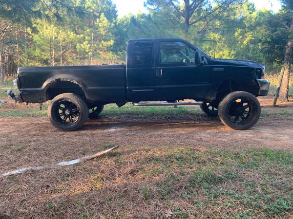Lifted 2000 Ford F-250 7.3 diesel - cars & trucks - by owner -... for sale in Halifax, NC – photo 2
