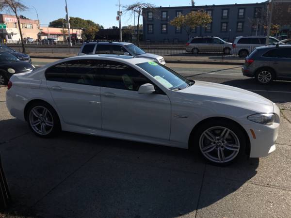 2013 BMW 5 Series 4dr Sdn 550i xDrive AWD - - by for sale in elmhurst, NY – photo 9