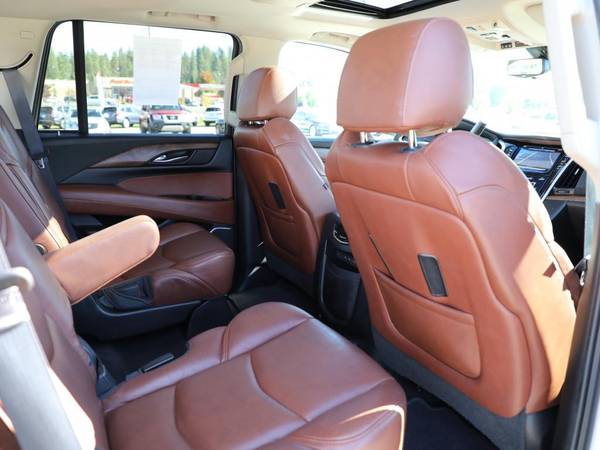 2017 Cadillac Escalade Premium Luxury 6.2L V8 *4x4* SUV ALL FRESH... for sale in Spokane, WA – photo 20