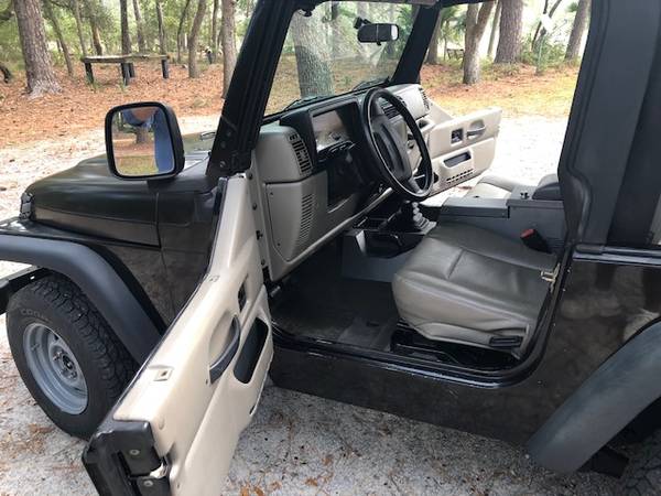 2003 Jeep Wrangler SE - cars & trucks - by owner - vehicle... for sale in BEAUFORT, SC – photo 3