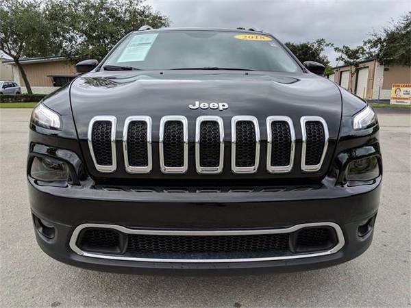 2018 Jeep Cherokee Limited - SUV - cars & trucks - by dealer -... for sale in Naples, FL – photo 9