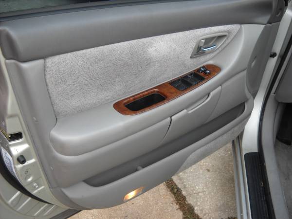 2000 TOYOTA AVALON XLS TOP OF THE LINE LOADED LEATHER MINT for sale in Sarasota, FL – photo 18