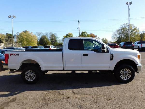 Ford F-250 4wd Super Duty XLT Extended Cab Pickup Truck Clean Cheap... for sale in Asheville, NC – photo 5