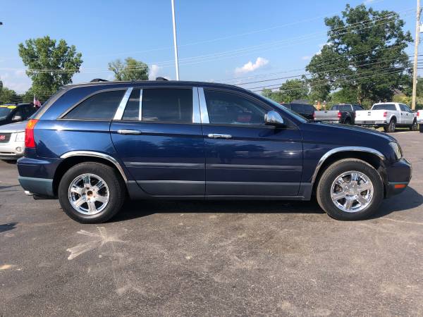 Accident Free! 2006 Chrysler Pacifica! Low Miles! Loaded! for sale in Ortonville, OH – photo 6