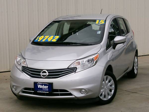 2015 Nissan Versa-VERY CLEAN AND WELL MAINTAINED! - cars & trucks -... for sale in Silvis, IA – photo 2