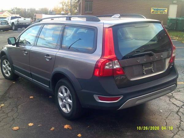 2009 Volvo XC70 4dr Wgn 3.2L - cars & trucks - by dealer - vehicle... for sale in WEBSTER, NY – photo 13