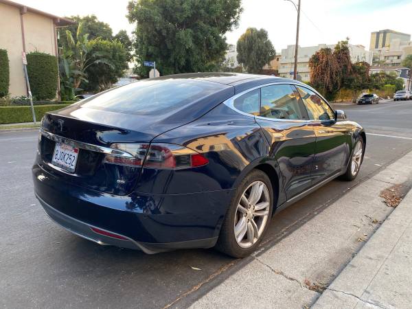 Tesla model S 85 2014 Autopilot - cars & trucks - by owner - vehicle... for sale in Los Angeles, CA – photo 5