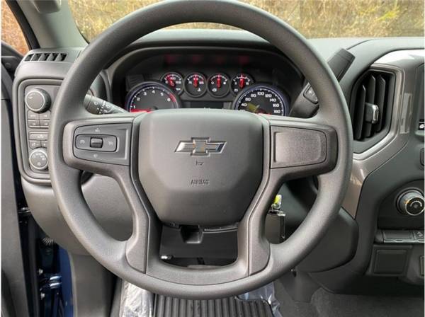 *2020* *Chevrolet* *Silverado 1500* *Custom Trail Boss Pickup 4D 5... for sale in Pasco, WA – photo 12