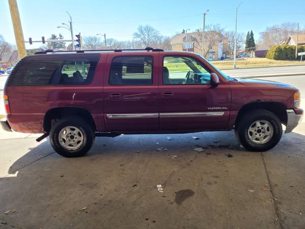 2003 GMC YUKON XL - - by dealer - vehicle automotive for sale in MILWAUKEE WI 53209, WI – photo 5
