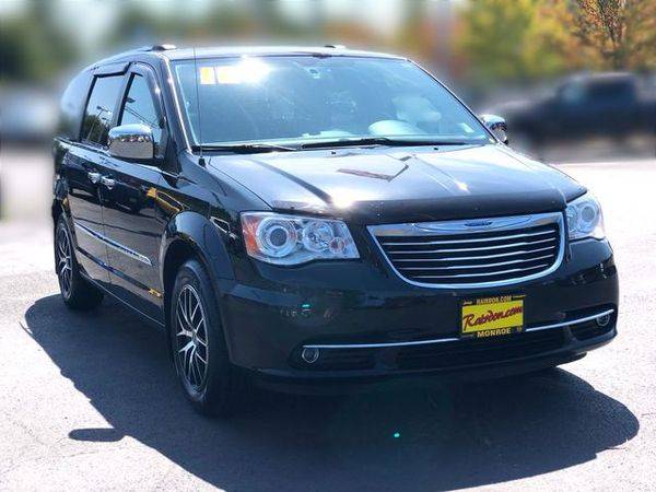 2016 Chrysler Town Country Limited for sale in Monroe, WA – photo 2