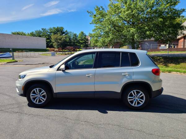 2012 Volkswagen Tiguan 4motion - cars & trucks - by owner - vehicle... for sale in Gainesville, District Of Columbia – photo 5