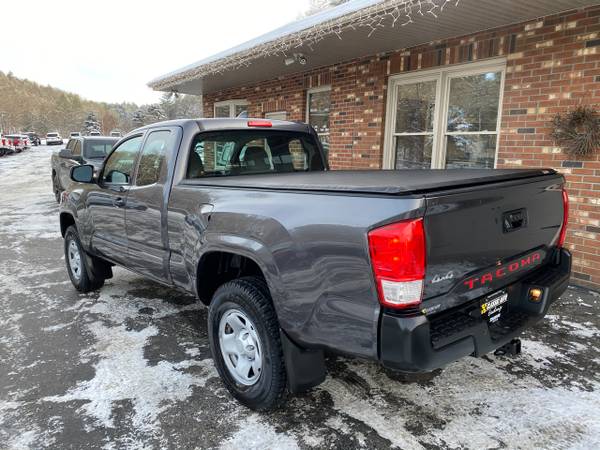 2017 Toyota Tacoma SR5 Access Cab I4 6AT 4WD - - by for sale in Cass Lake, VT – photo 2