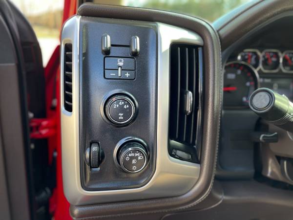 2016 GMC Sierra 2500HD 4WD Crew Cab 153 7 SLT - - by for sale in King, NC – photo 22