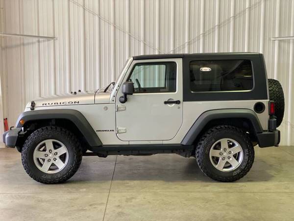2010 Jeep Wrangler Rubicon - One Owner - 79k Miles - Manual Trans!!... for sale in La Crescent, WI – photo 3
