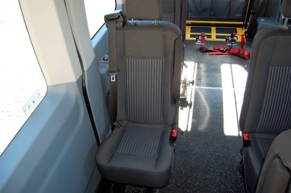 HANDICAP ACCESSIBLE WHEELCHAIR LIFT EQUIPPED VAN.....UNIT# 2289FHT -... for sale in Charlotte, NC – photo 15