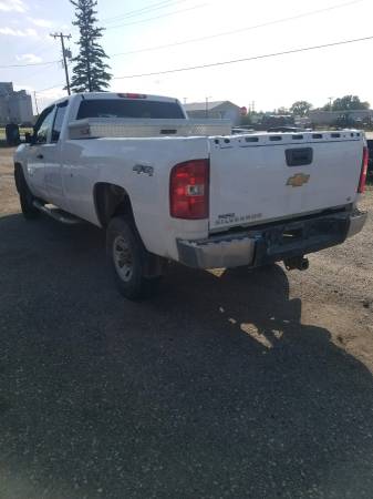 2008 Chevy 3500 hd for sale in Mahnomen, ND – photo 2