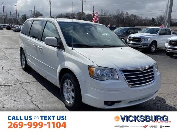 2010 Chrysler Town Country Touring - cars & trucks - by dealer -... for sale in Vicksburg, MI – photo 3