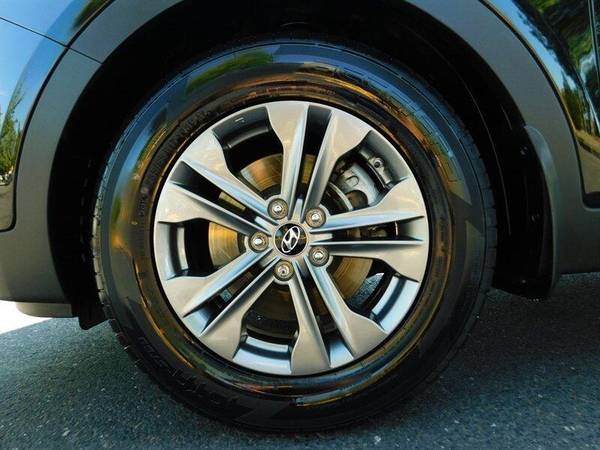 2014 Hyundai Santa Fe SPORT 2.4L Premium Pkg / Tech Pkg / AWD / NEW... for sale in Portland, OR – photo 23