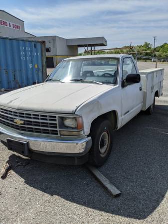 1992 Chevrolet CK 2500 Utility Truck for sale in Clarksville, TN – photo 3