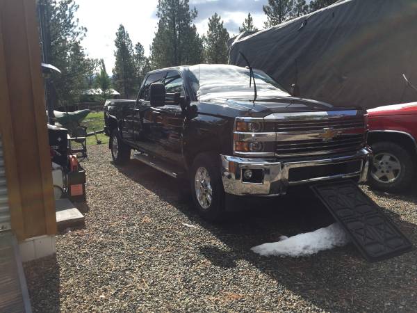 2015 Chevy 2500 duramax hd 4x4 8’ box for sale in Helena, MT – photo 5