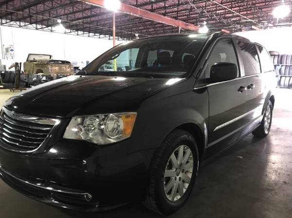 2015 Chrysler Town & Country Touring - cars & trucks - by dealer -... for sale in Springfield, MO – photo 6