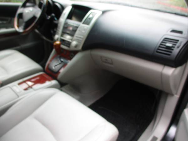 2007 Lexus RX400H--AWD, Leather, Clean, Luxury-- for sale in Kirkland, WA – photo 13